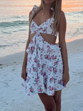 Hello Molly White Floral Tie-Front Sundress with Pink & Teal Accents